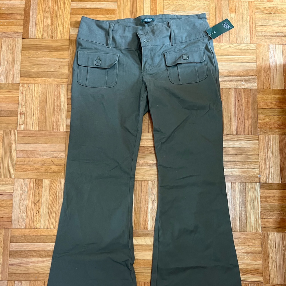 Wild Fable Green Cargo Pants with flare Leg Design